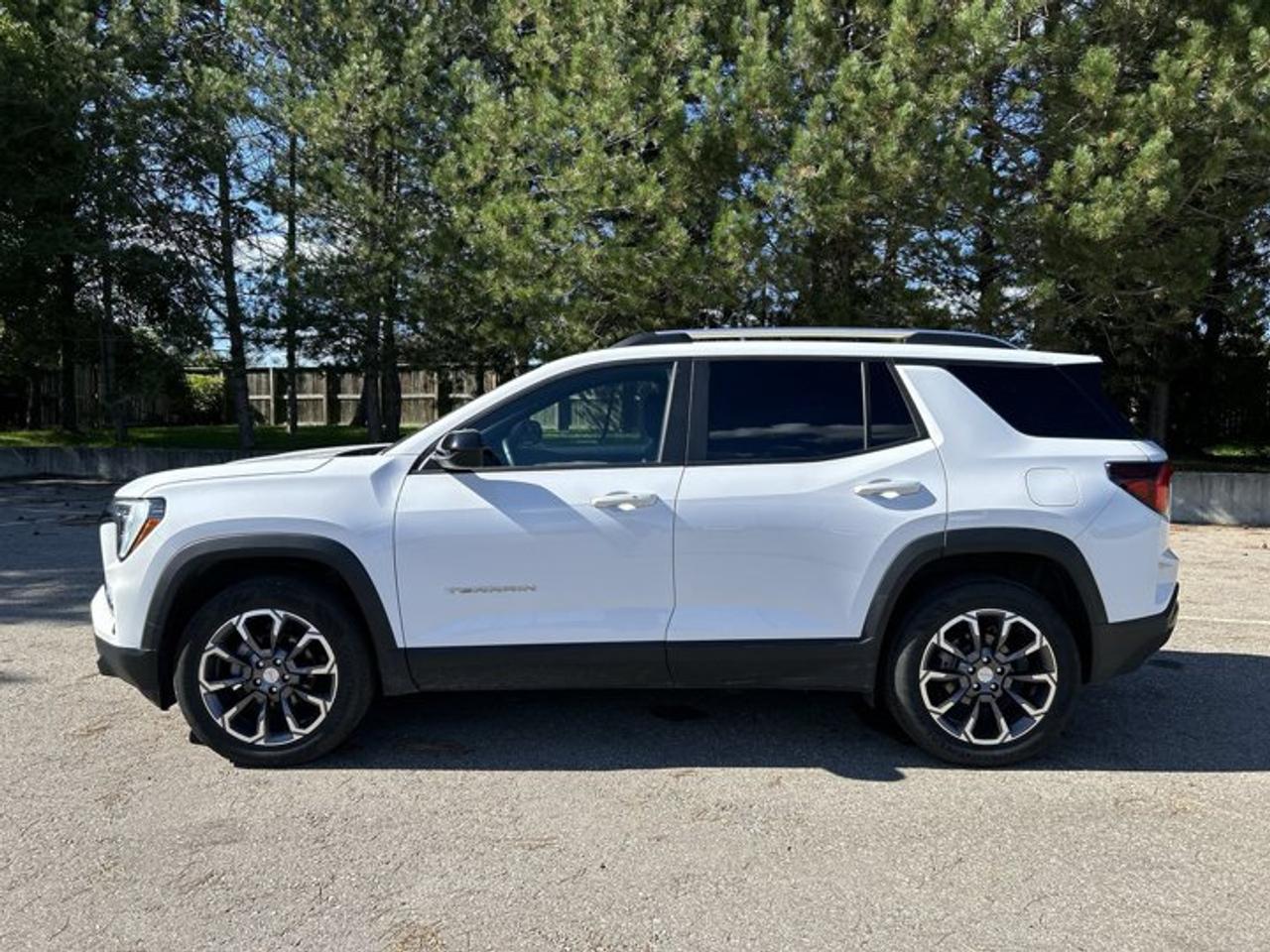 2026 GMC Terrain Elevation AWD | No Accidents | Leather Seats Photo