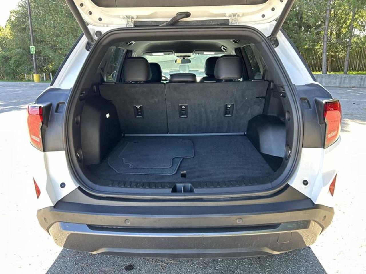 2026 GMC Terrain Elevation AWD | No Accidents | Leather Seats Photo