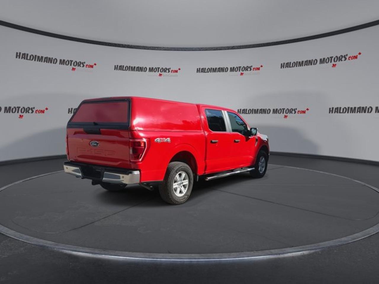 2022 Ford F-150 XL SuperCrew 5.5' Box 4WD | No Accidents Photo