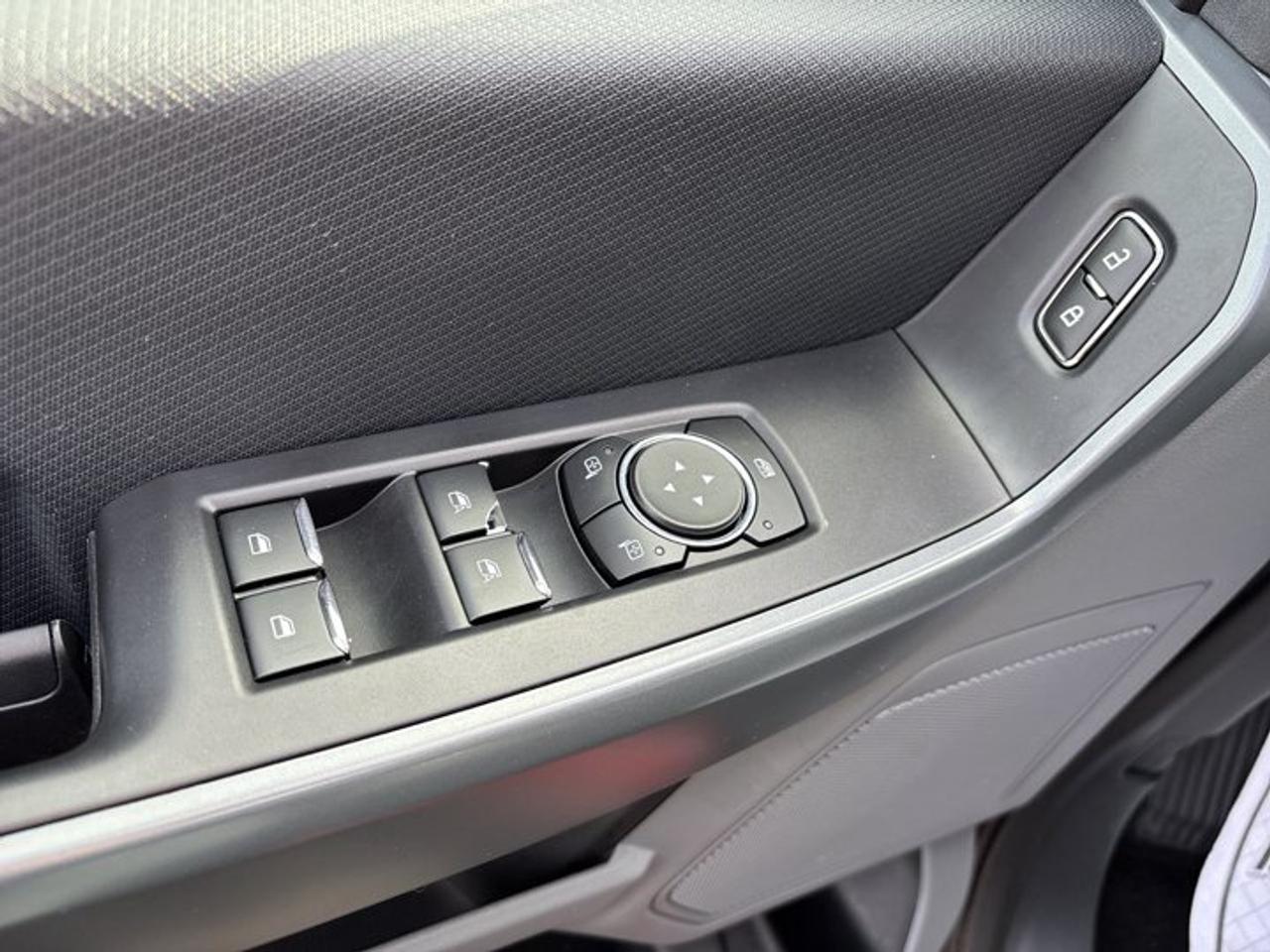 2022 Ford F-150 XL SuperCrew 5.5' Box 4WD | No Accidents Photo