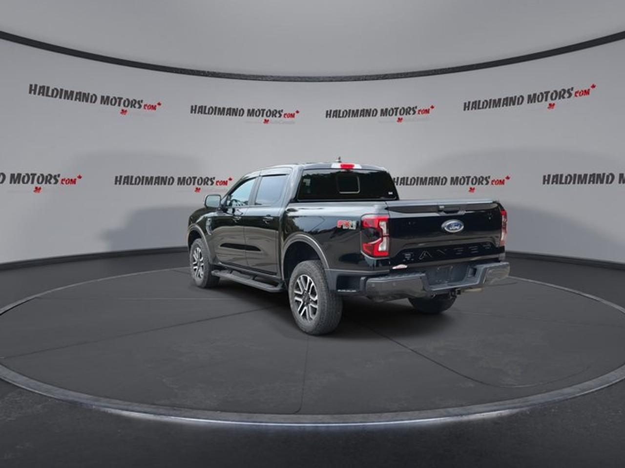 2024 Ford Ranger Lariat Super Crew 5' Box 4WD | One Owner | No Accidents Photo