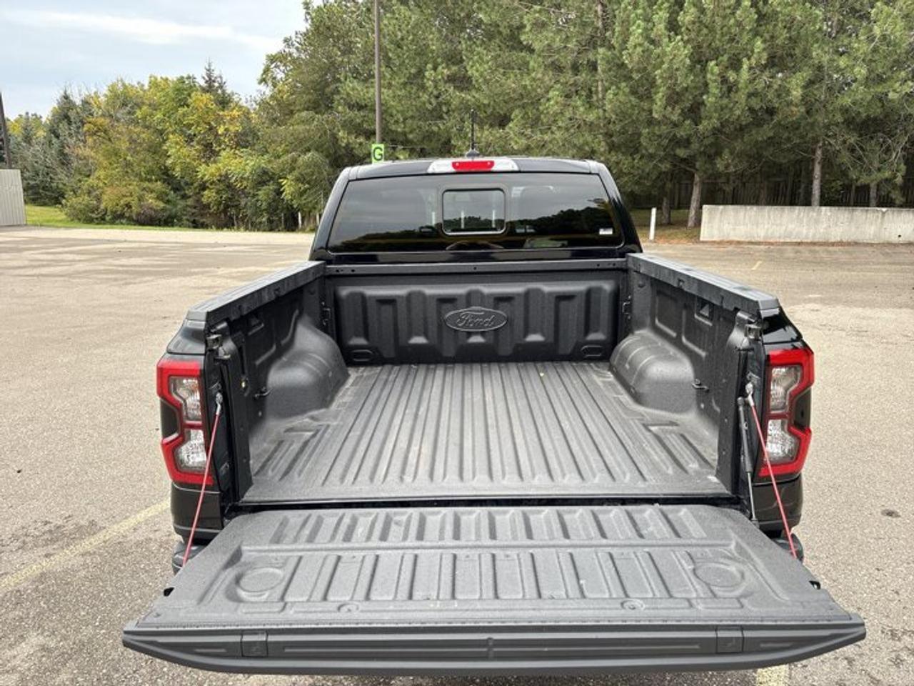 2024 Ford Ranger Lariat Super Crew 5' Box 4WD | One Owner | No Accidents Photo