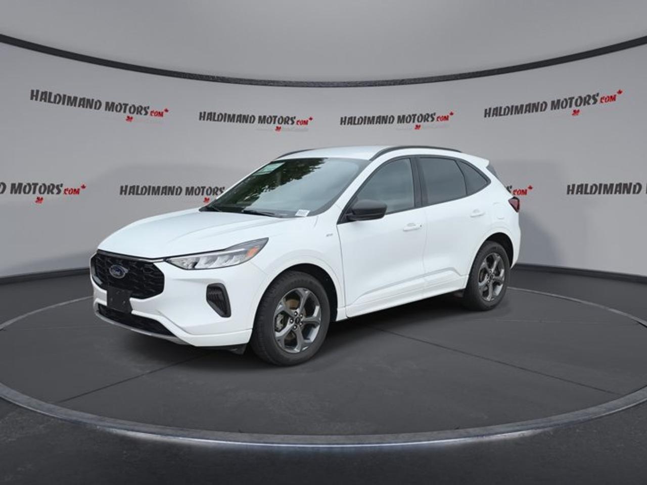 2023 Ford Escape ST-Line AWD | No Accidents | Heated Steering Wheel Photo
