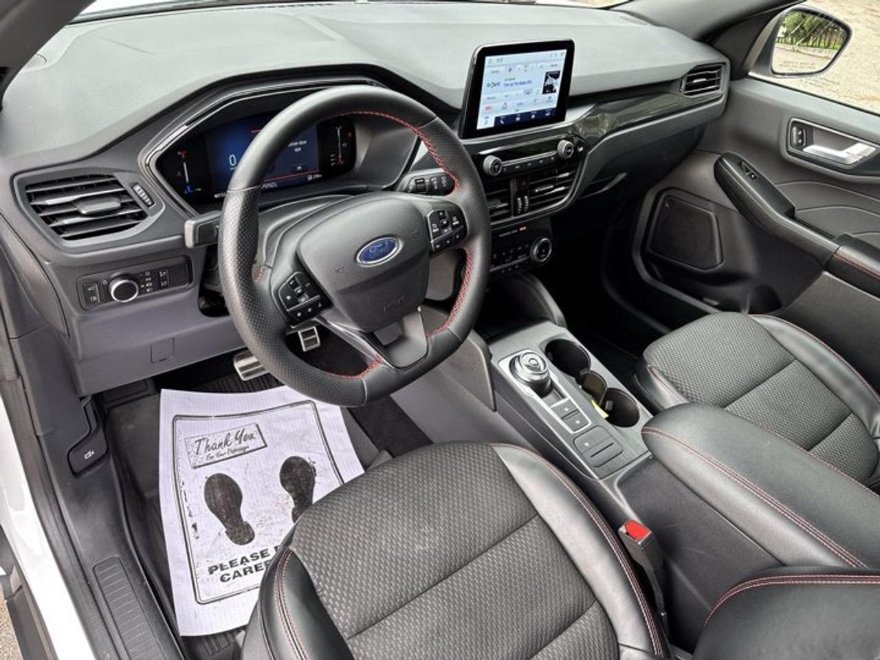 2023 Ford Escape ST-Line AWD | No Accidents | Heated Steering Wheel Photo