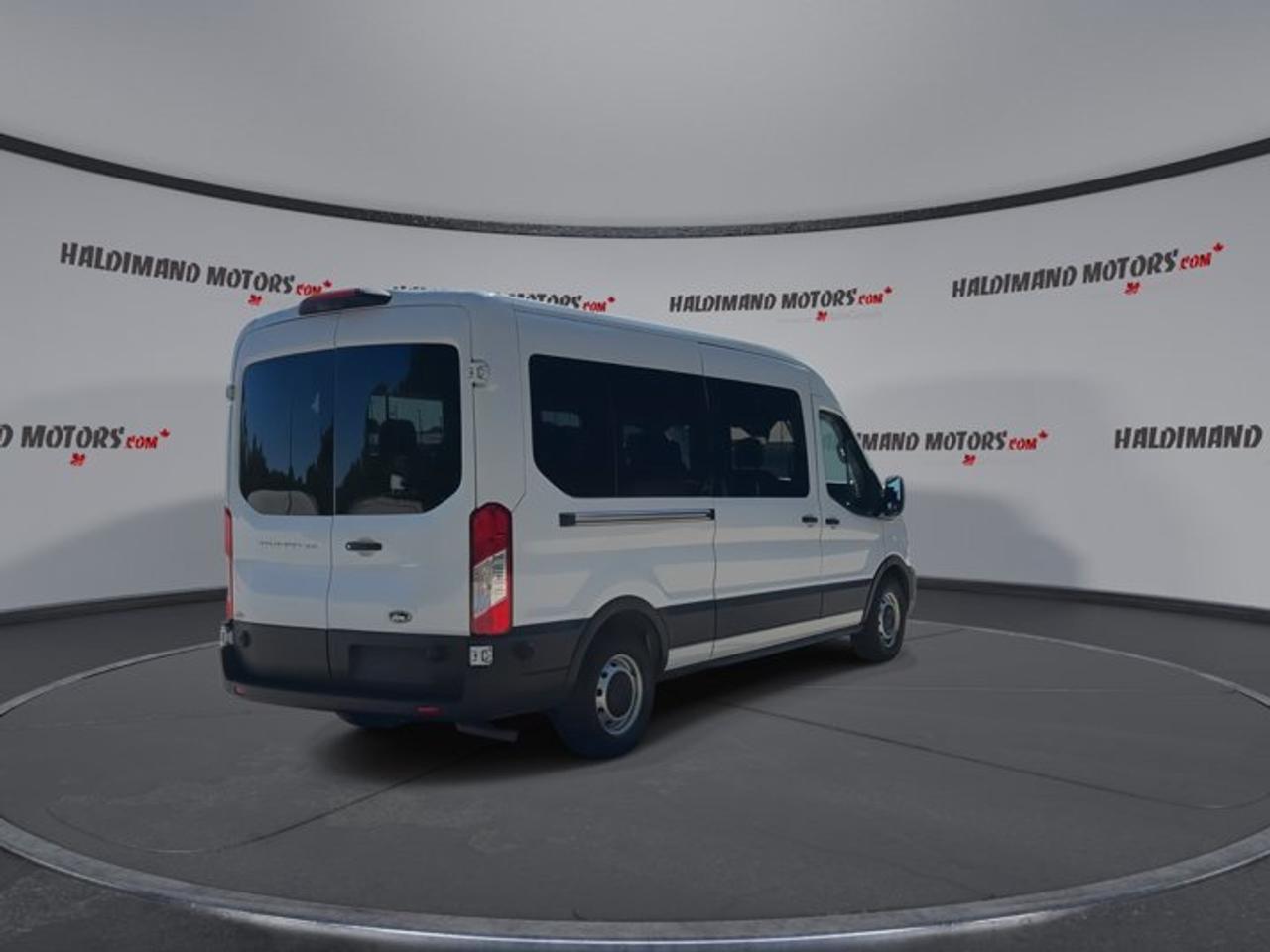 2024 Ford Transit Passenger Wagon XL T-350 Low Roof RWD | No Accidents Photo