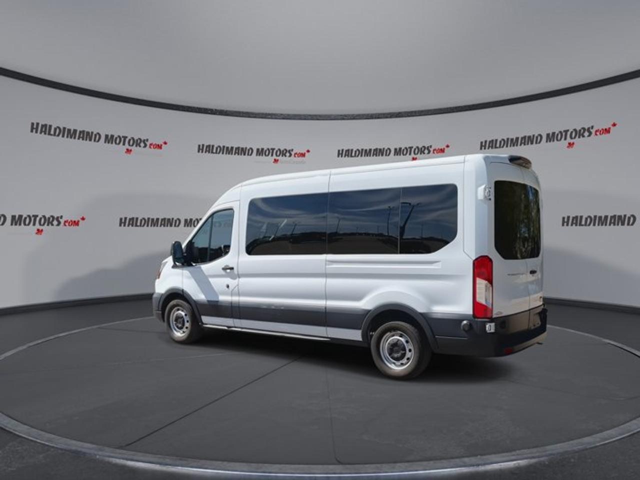 2024 Ford Transit Passenger Wagon XL T-350 Low Roof RWD | No Accidents Photo