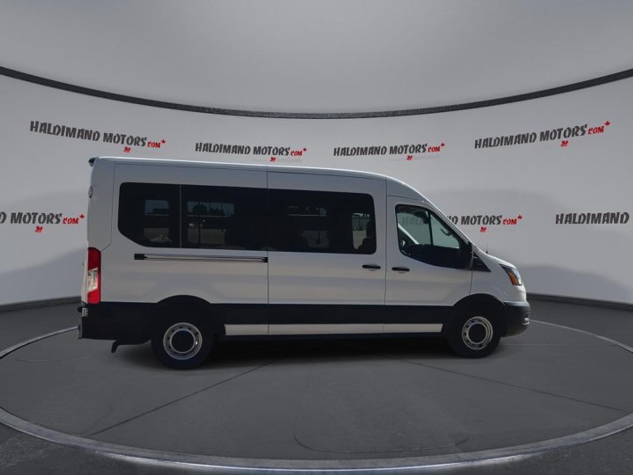 2024 Ford Transit Passenger Wagon XL T-350 Low Roof RWD | No Accidents Photo