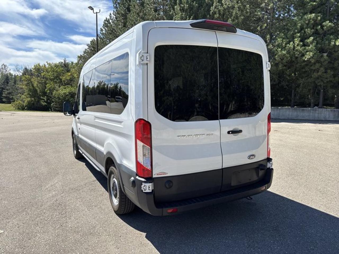 2024 Ford Transit Passenger Wagon XL T-350 Low Roof RWD | No Accidents Photo