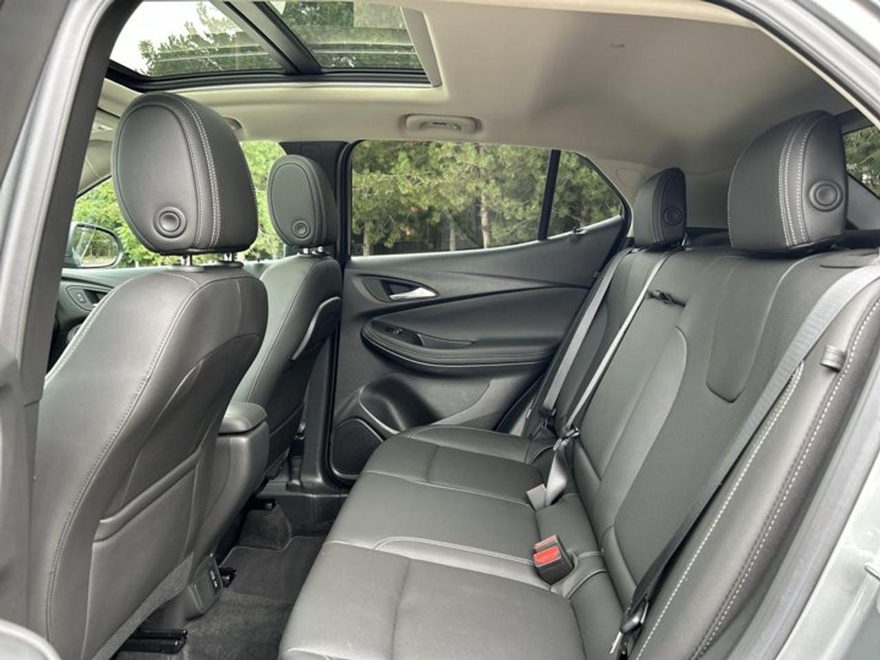 2024 Buick Encore GX Sport Touring AWD | No Accidents | Leather Seats Photo