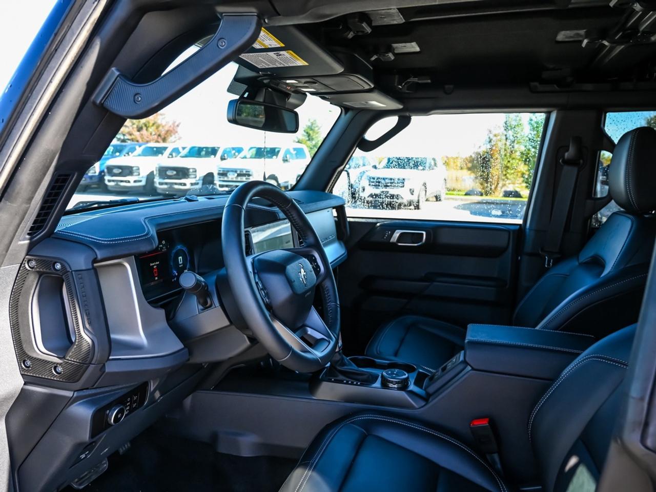 2026 Ford Bronco Outer Banks Photo
