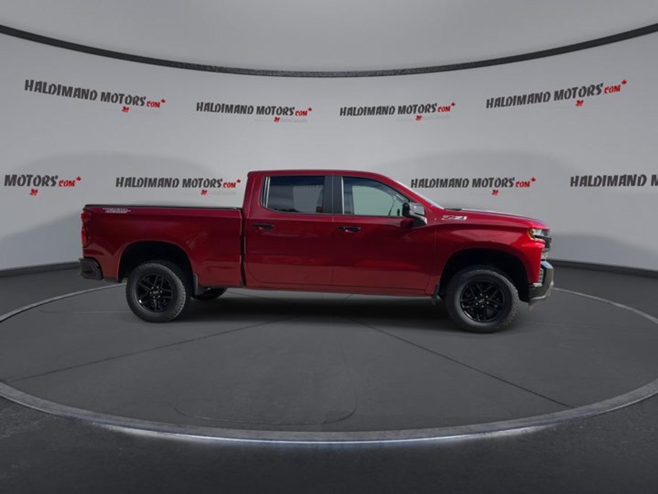 2021 Chevrolet Silverado 1500 LT Trail Boss Z71 Crew Cab 6.5' Box 4WD | Heated Steering Photo