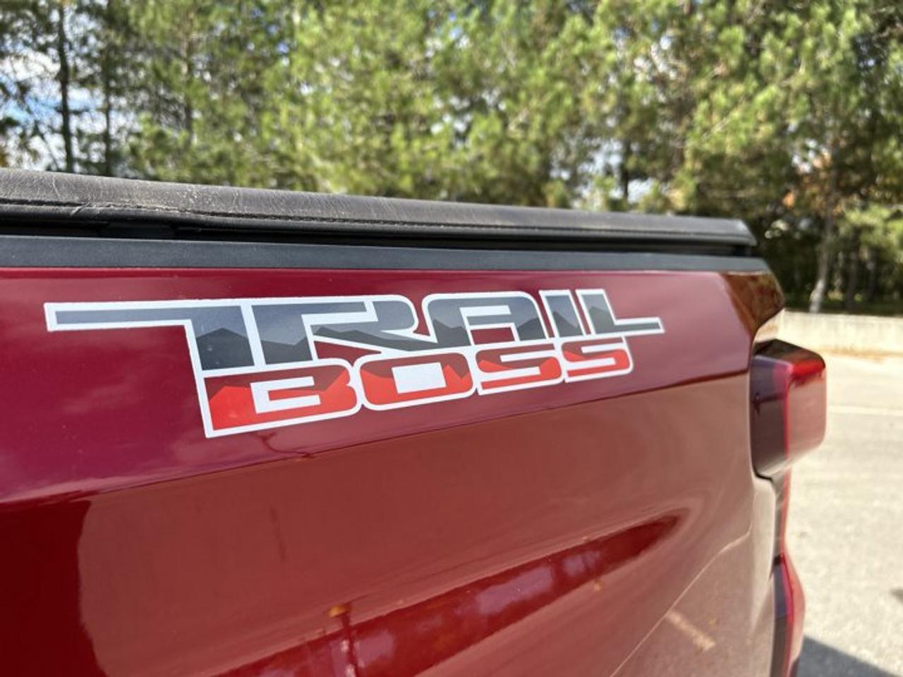 2021 Chevrolet Silverado 1500 LT Trail Boss Z71 Crew Cab 6.5' Box 4WD | Heated Steering Photo