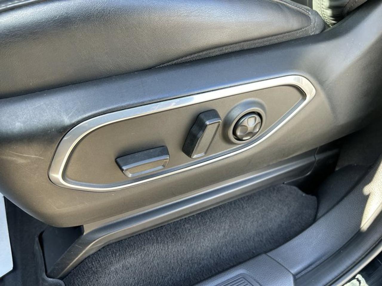 2022 Jeep Wagoneer Series I 4x4 | One Owner | No Accidents | Leather Seats Photo