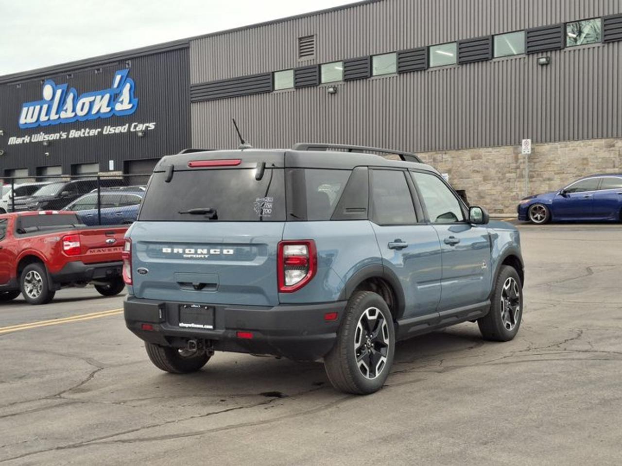 2021 Ford Bronco Sport Outer Banks 4x4 | Sunroof | Heated Seats | Remote Start | Tow Pkg | Co-Pilot 360 | and More ! Photo4