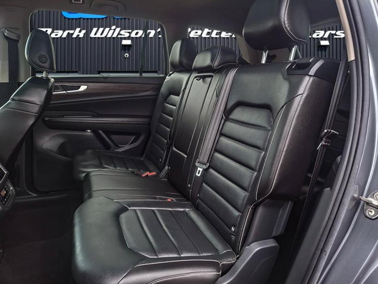 2024 Volkswagen Atlas Highline AWD | Leather | Sunroof | Nav | Harman Kardon Audio | Cooled + Heated Seats | ACC and More! Photo