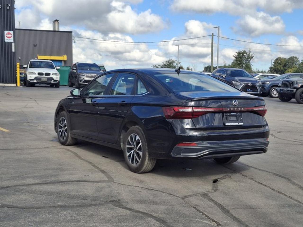 2025 Volkswagen Jetta Trendline | Htd Seats + Steering | CarPlay + Android | Blind Spot | Alloy Wheels | Rear Cam & More ! Photo