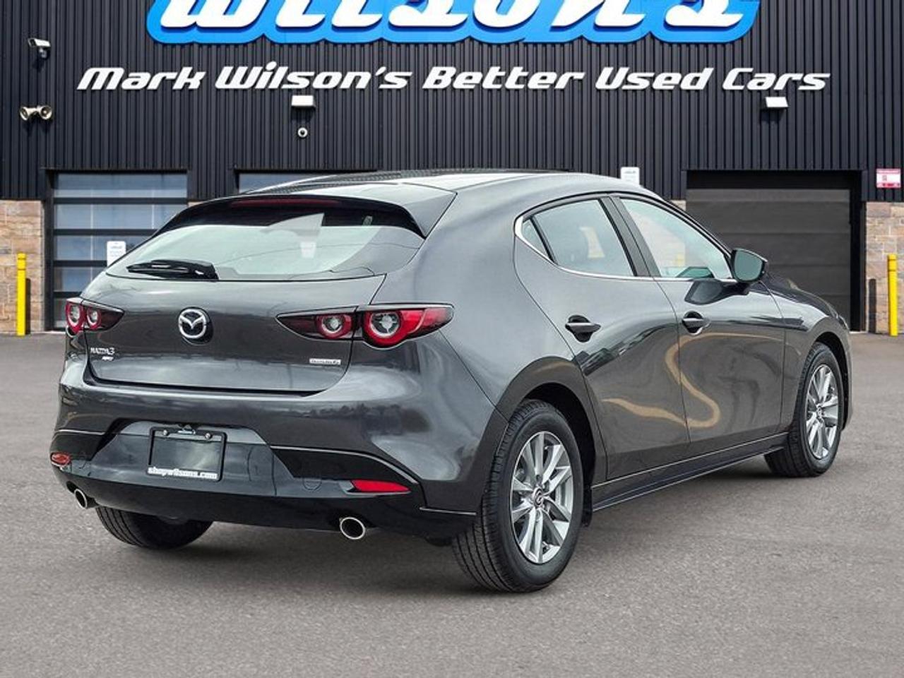 2024 Mazda MAZDA3 Sport GS AWD | Hatch | Leather | Sunroof | Radar Cruise | CarPlay + Android | Power Seat | Rear Cam & More Photo4