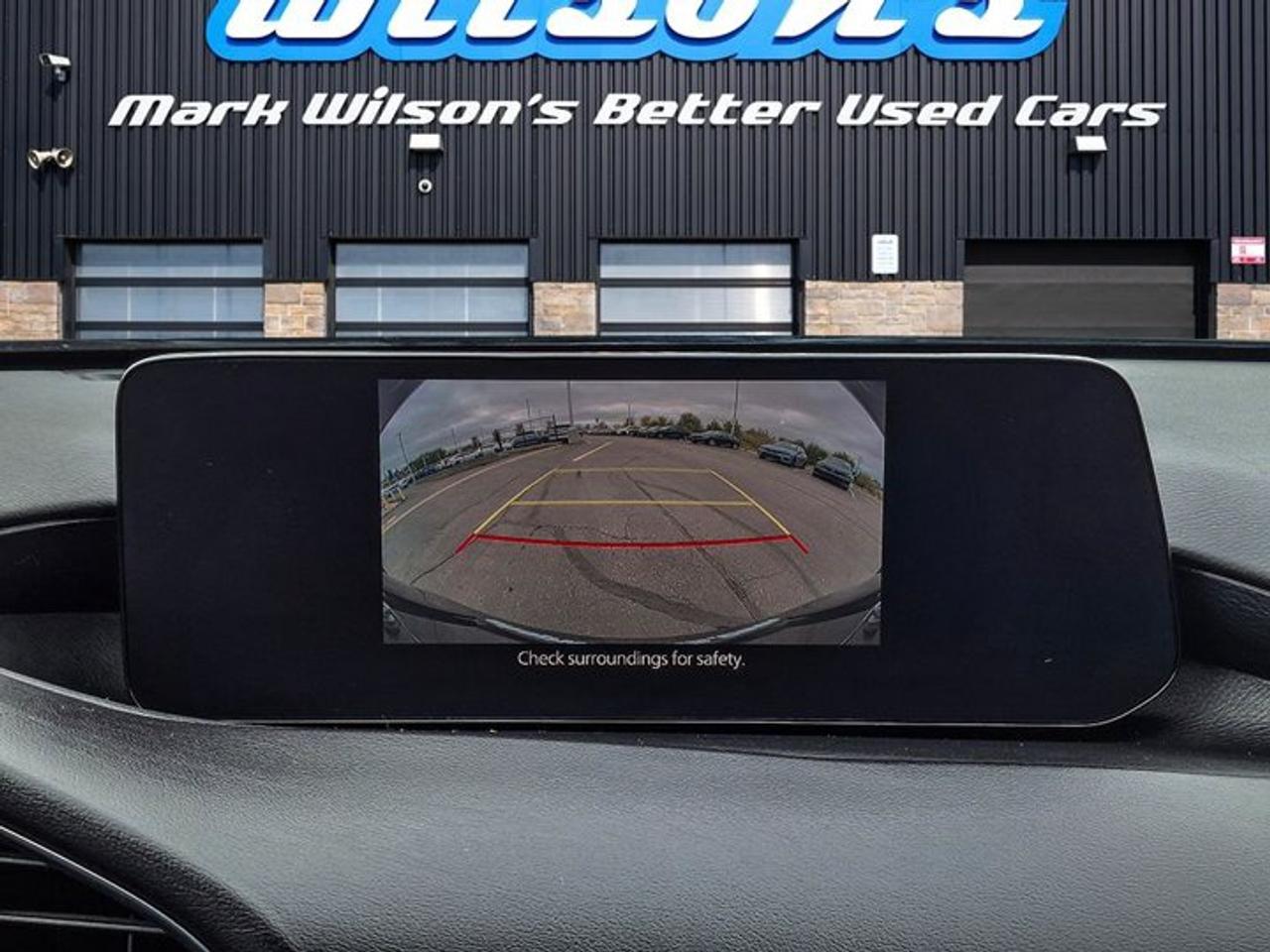 2024 Mazda MAZDA3 Sport GS AWD | Hatch | Leather | Sunroof | Radar Cruise | CarPlay + Android | Power Seat | Rear Cam & More Photo