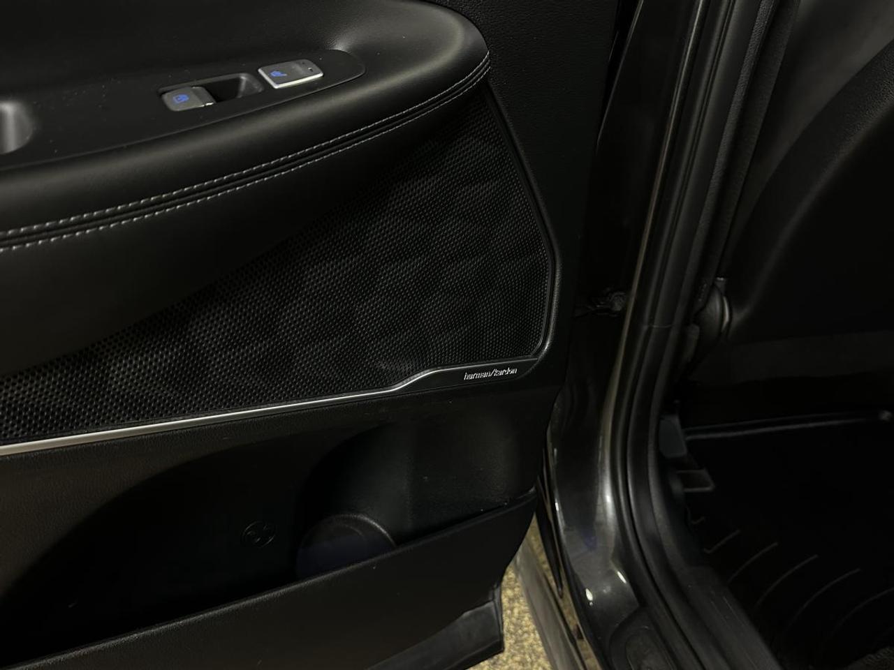 2023 Hyundai Santa Fe Ultimate Calligraphy ULTIMATE CALLIGRAPHY/AWD/PANOROOF/LELEATHER/NAVI/67KM! Photo
