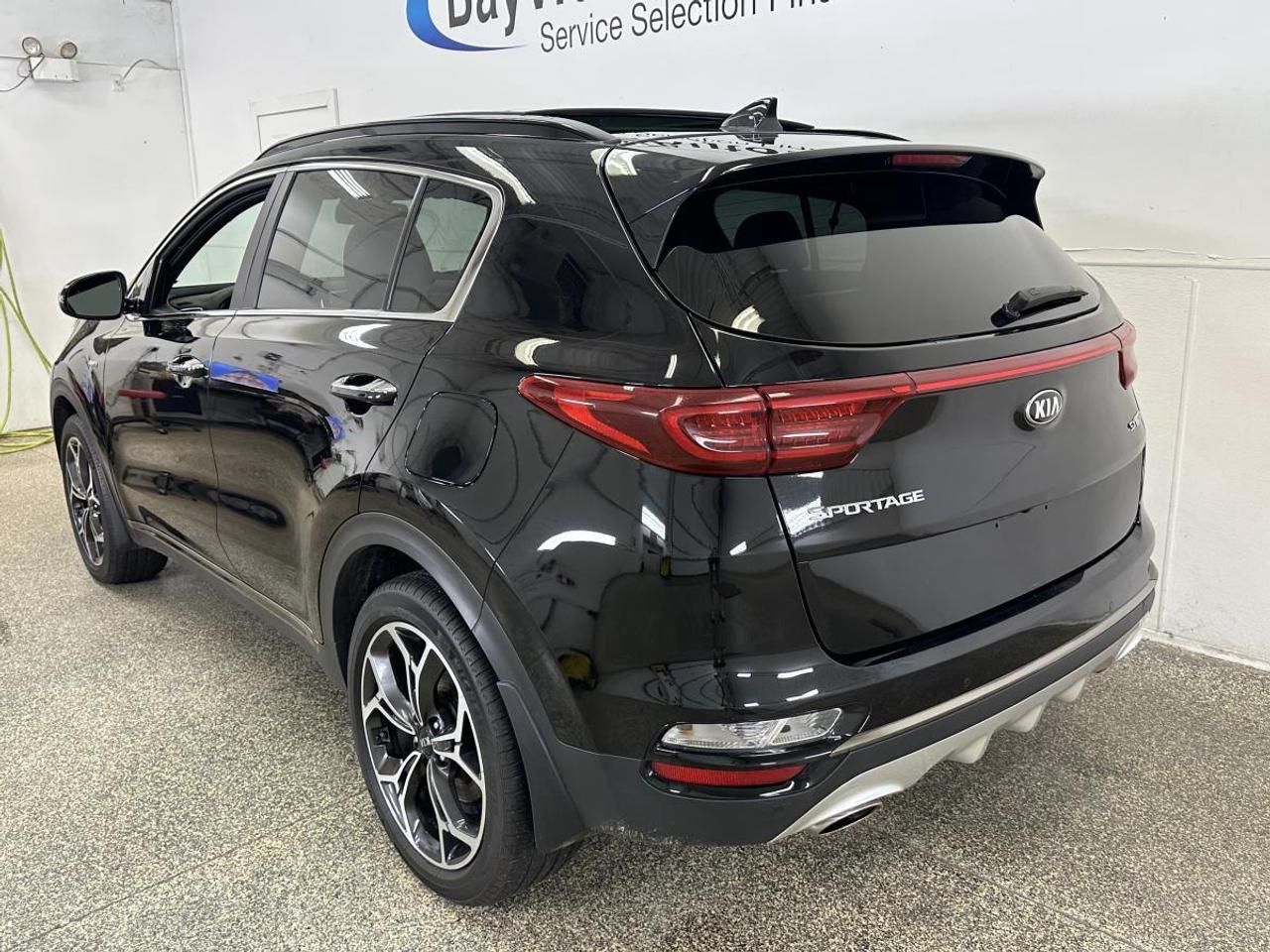 2022 Kia Sportage SX/AWD/PANOROOF/LEATHER/NAVI/ONLY 56KM/1 OWNER! Photo4