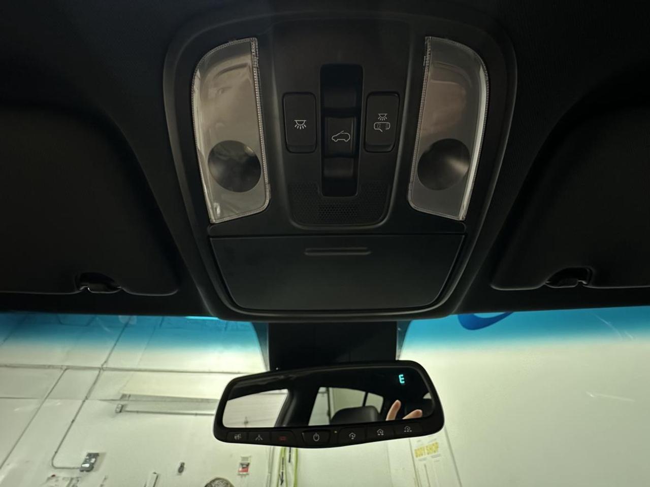 2022 Kia Sportage SX/AWD/PANOROOF/LEATHER/NAVI/ONLY 56KM/1 OWNER! Photo
