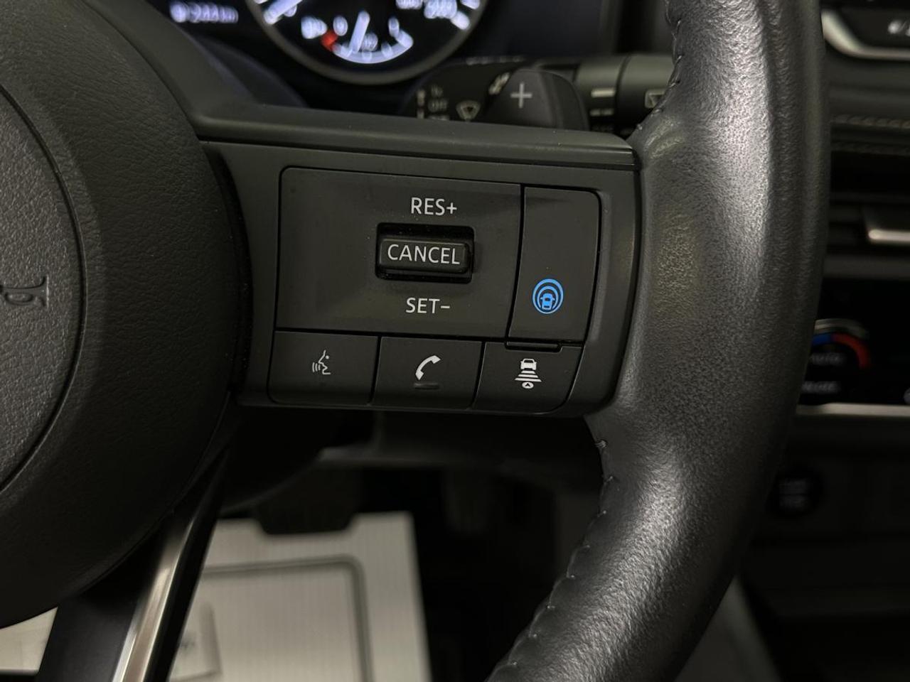 2024 Nissan Rogue SV Moonroof SV PREMIUM/LEATHER/PANOROOF/PWR GATE/OFF 1 OWNER LEASE! Photo