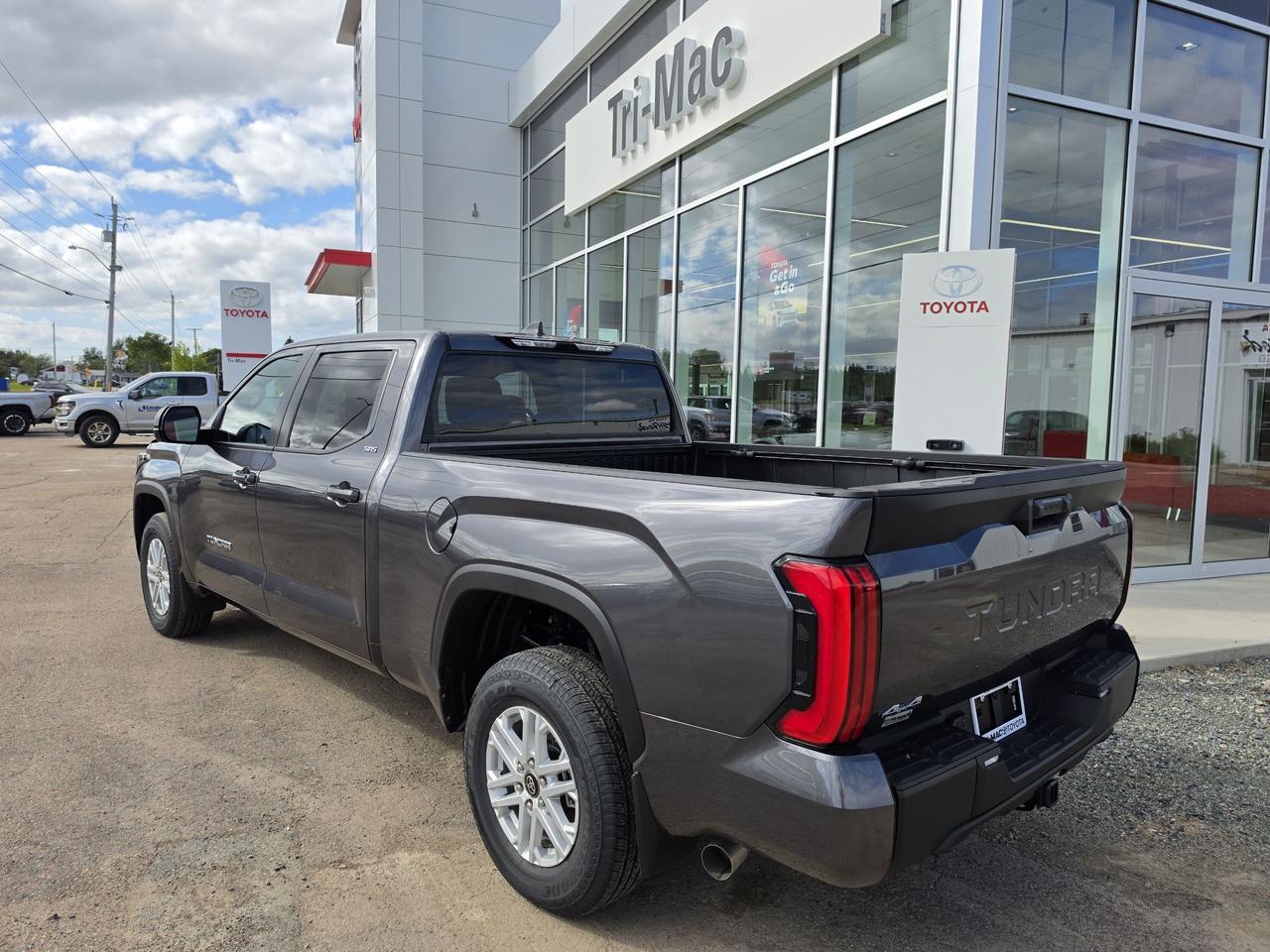 2026 Toyota Tundra SR5 Photo2