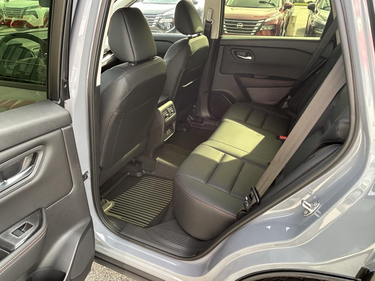 2026 Nissan Rogue ROCK CREEK ROGUE ROCK CREEK Photo