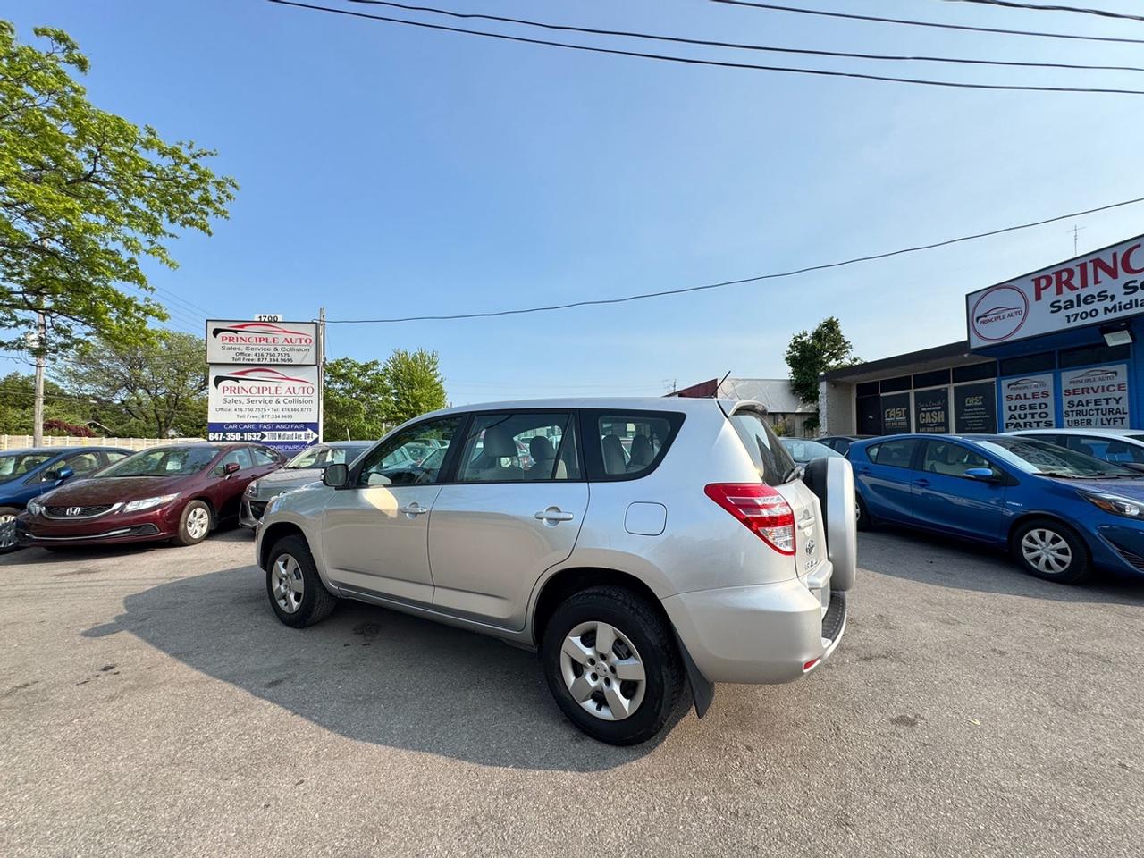 2012 Toyota RAV4 Base I4 Photo