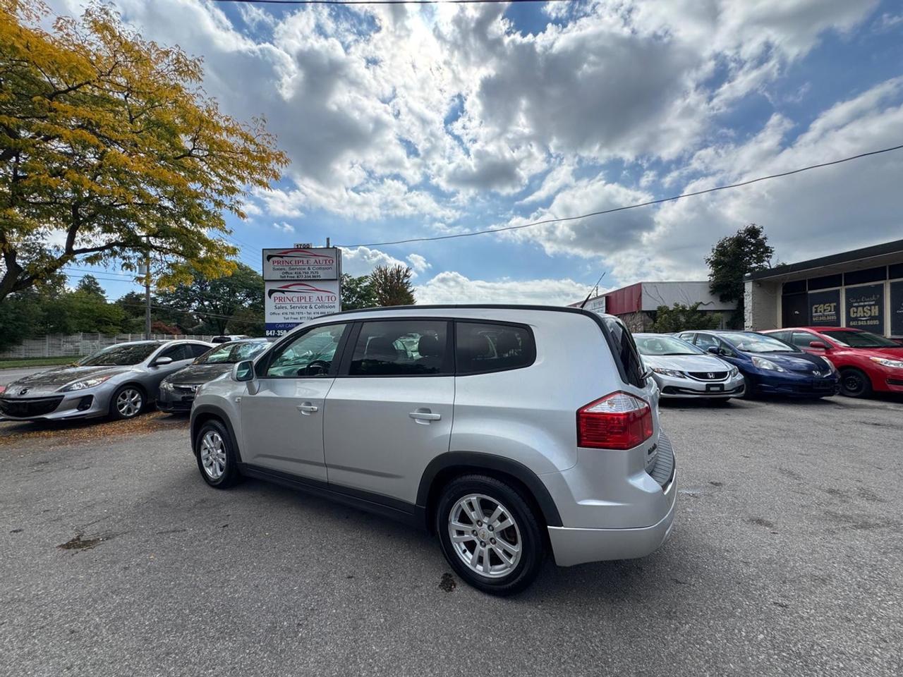 2012 Chevrolet Orlando LT Photo