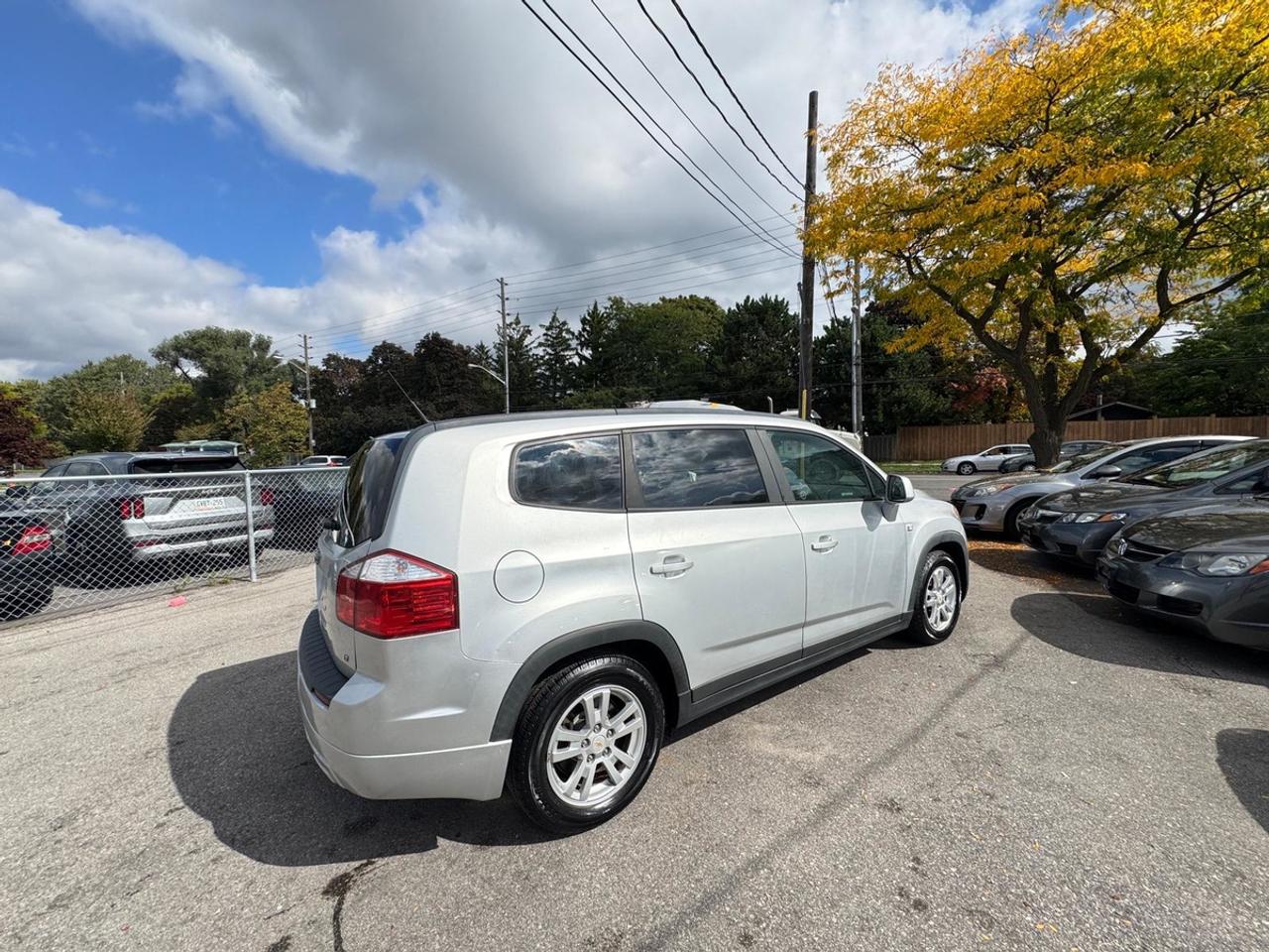 2012 Chevrolet Orlando LT Photo