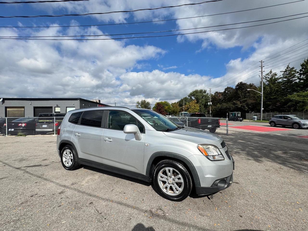 2012 Chevrolet Orlando LT Photo