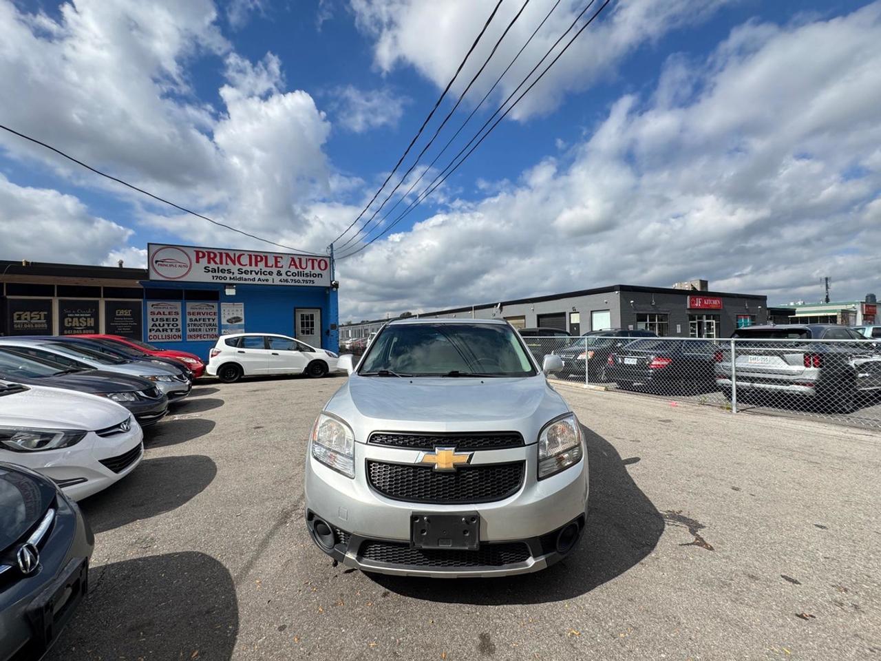 2012 Chevrolet Orlando LT Photo