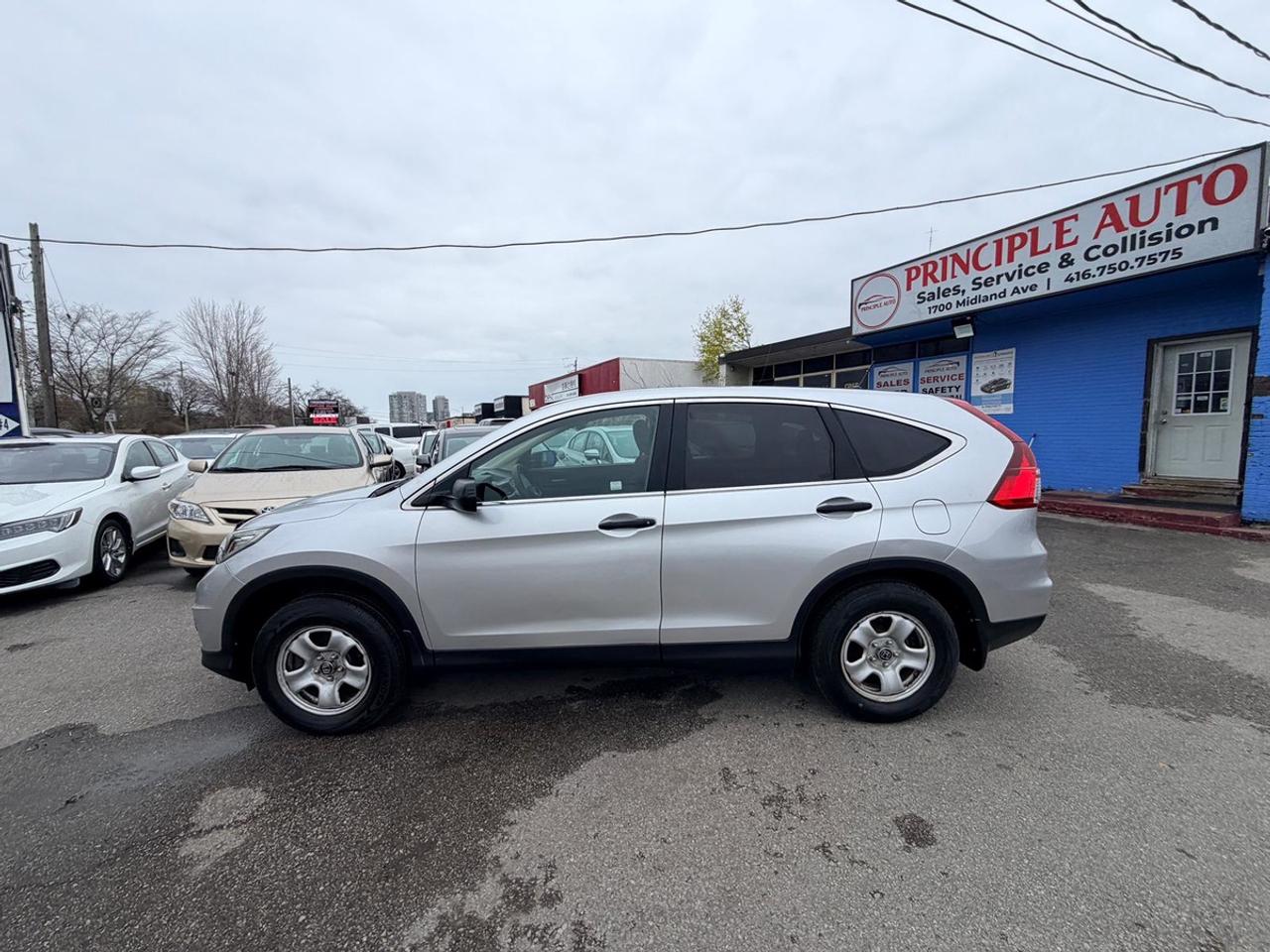 2015 Honda CR-V LX Photo2