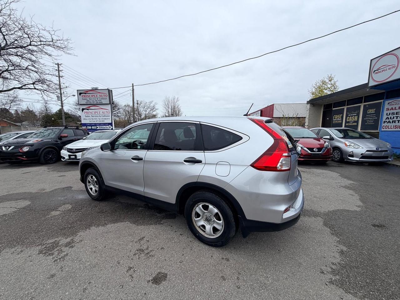 2015 Honda CR-V LX Photo