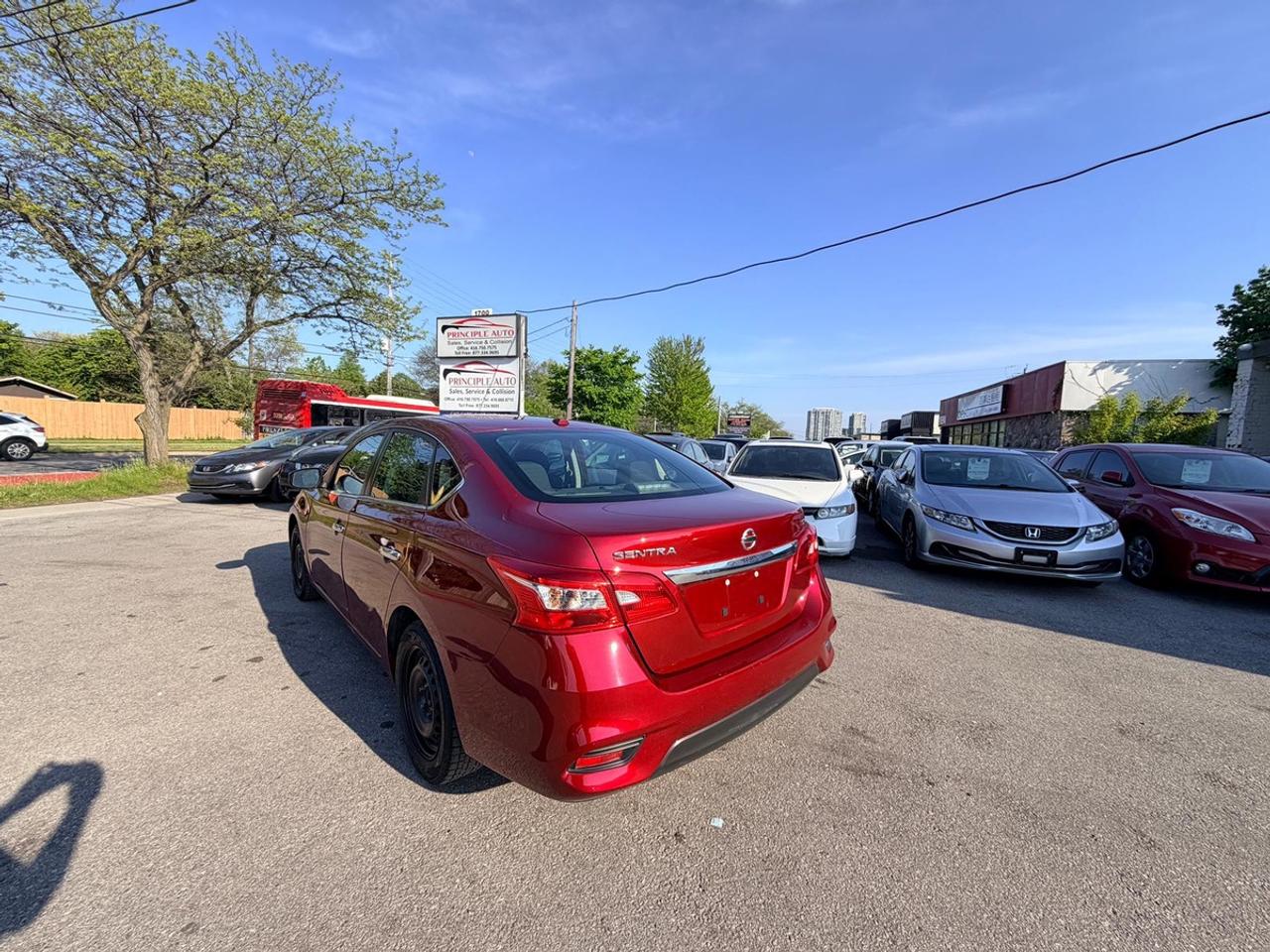 2019 Nissan Sentra SV Photo
