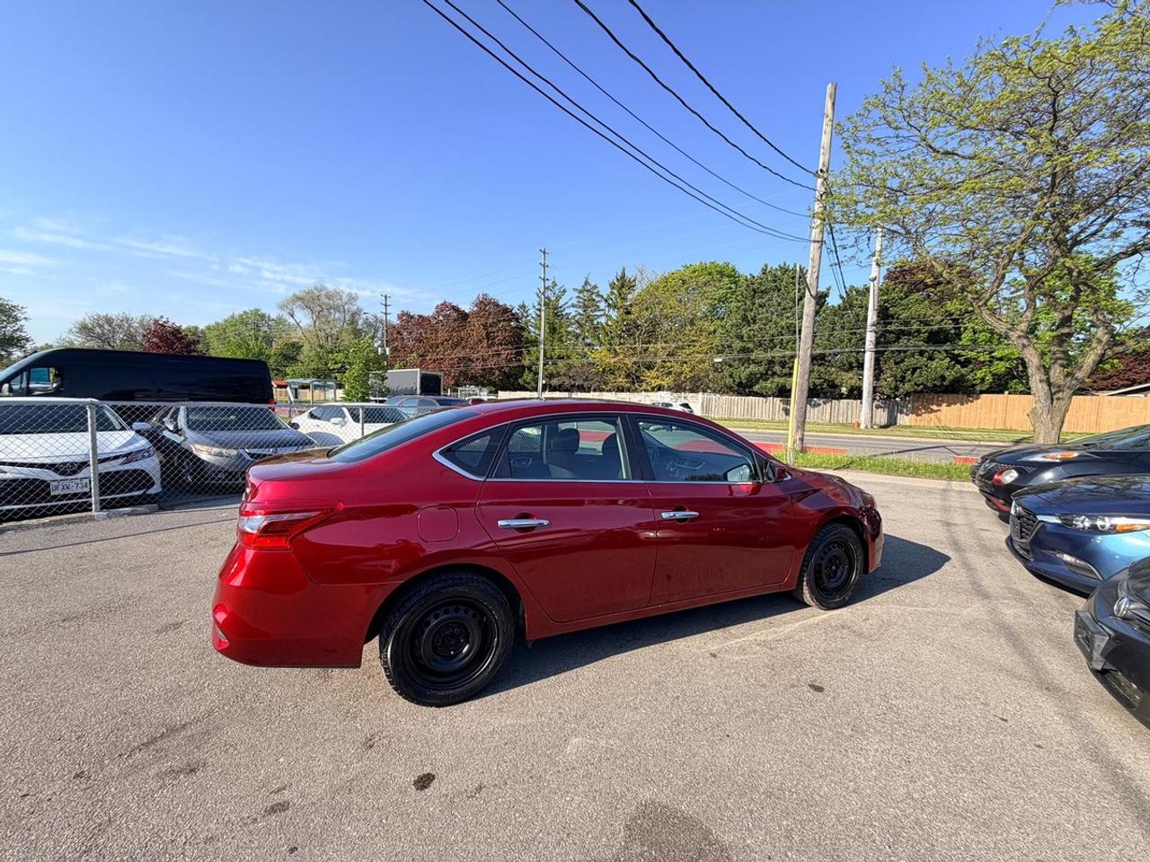 2019 Nissan Sentra SV Photo