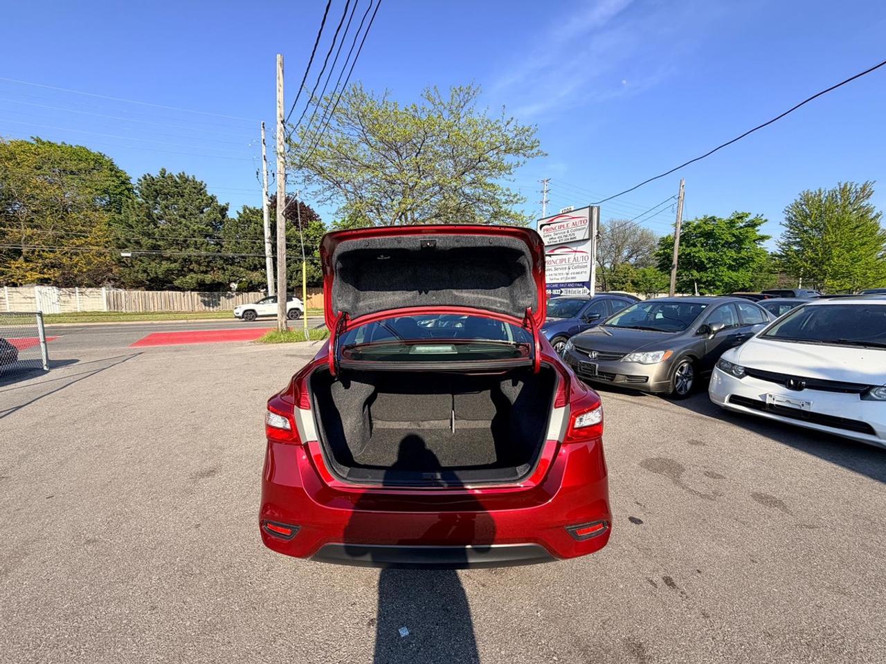 2019 Nissan Sentra SV Photo
