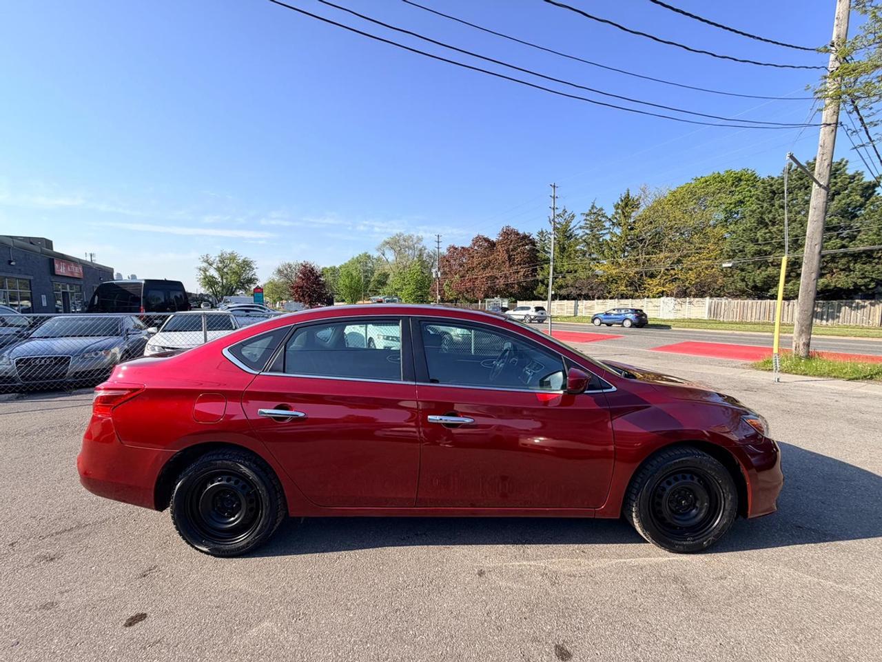 2019 Nissan Sentra SV Photo