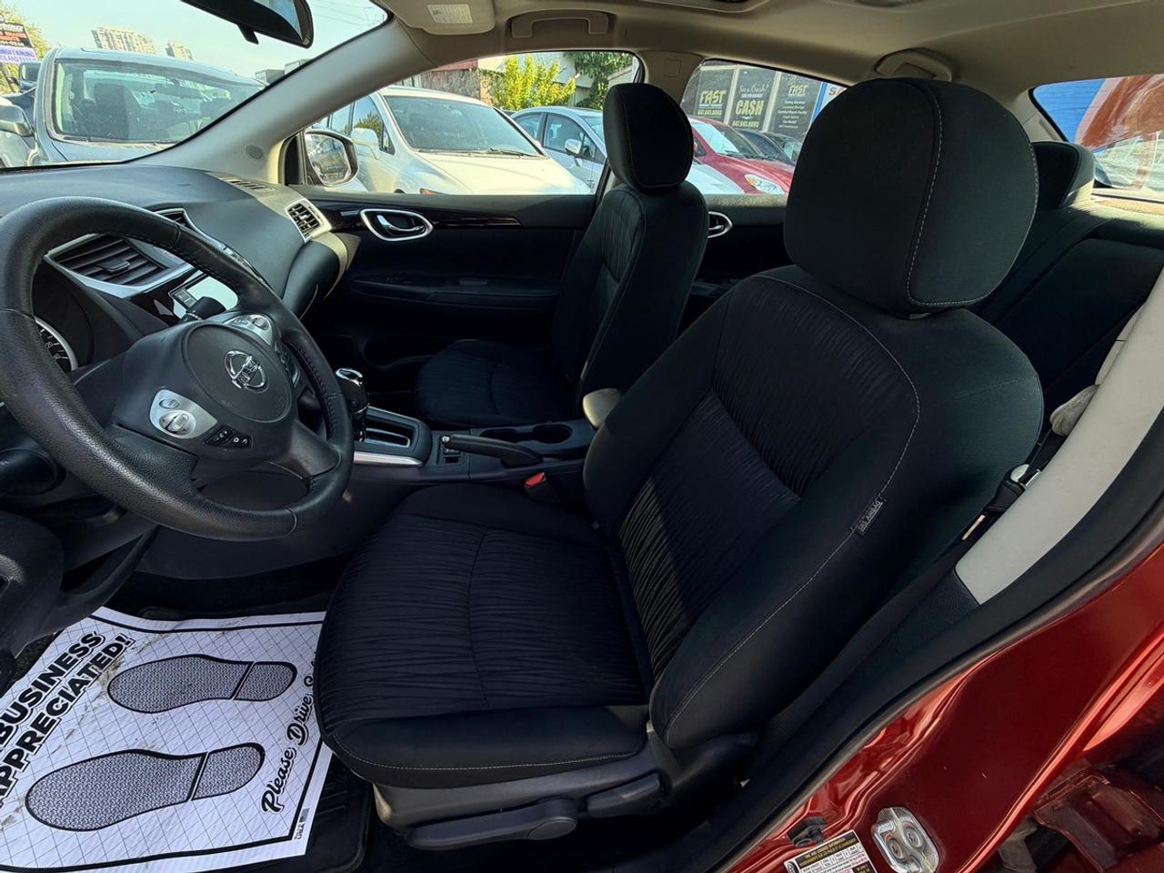 2019 Nissan Sentra SV Photo