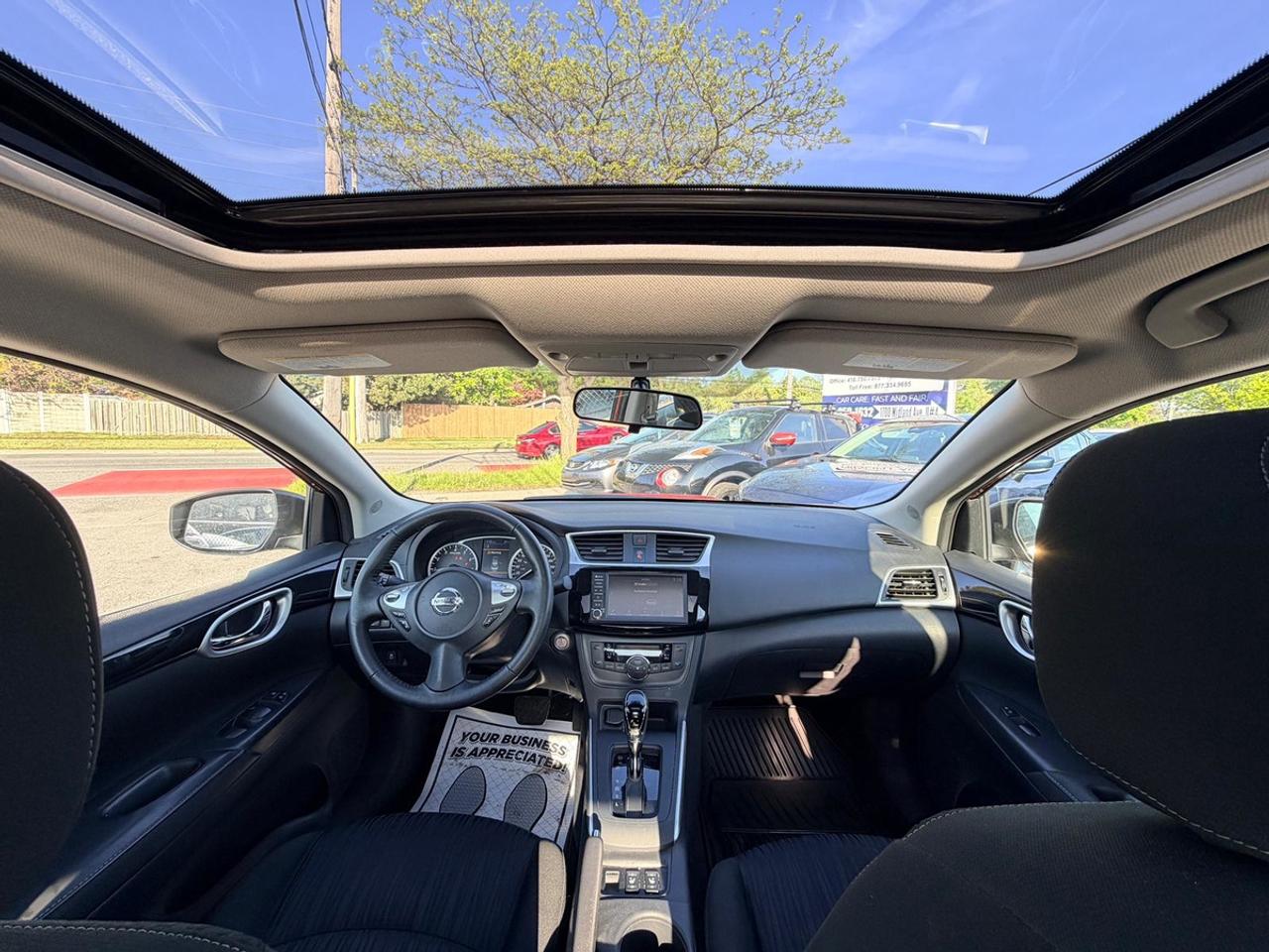2019 Nissan Sentra SV Photo