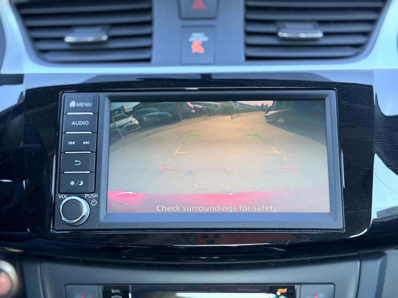 2019 Nissan Sentra SV Photo