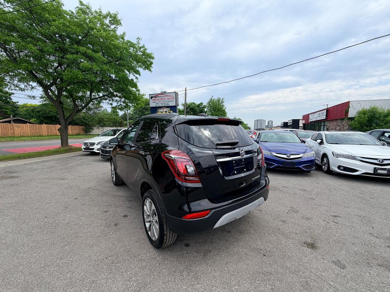2019 Buick Encore Preferred Photo