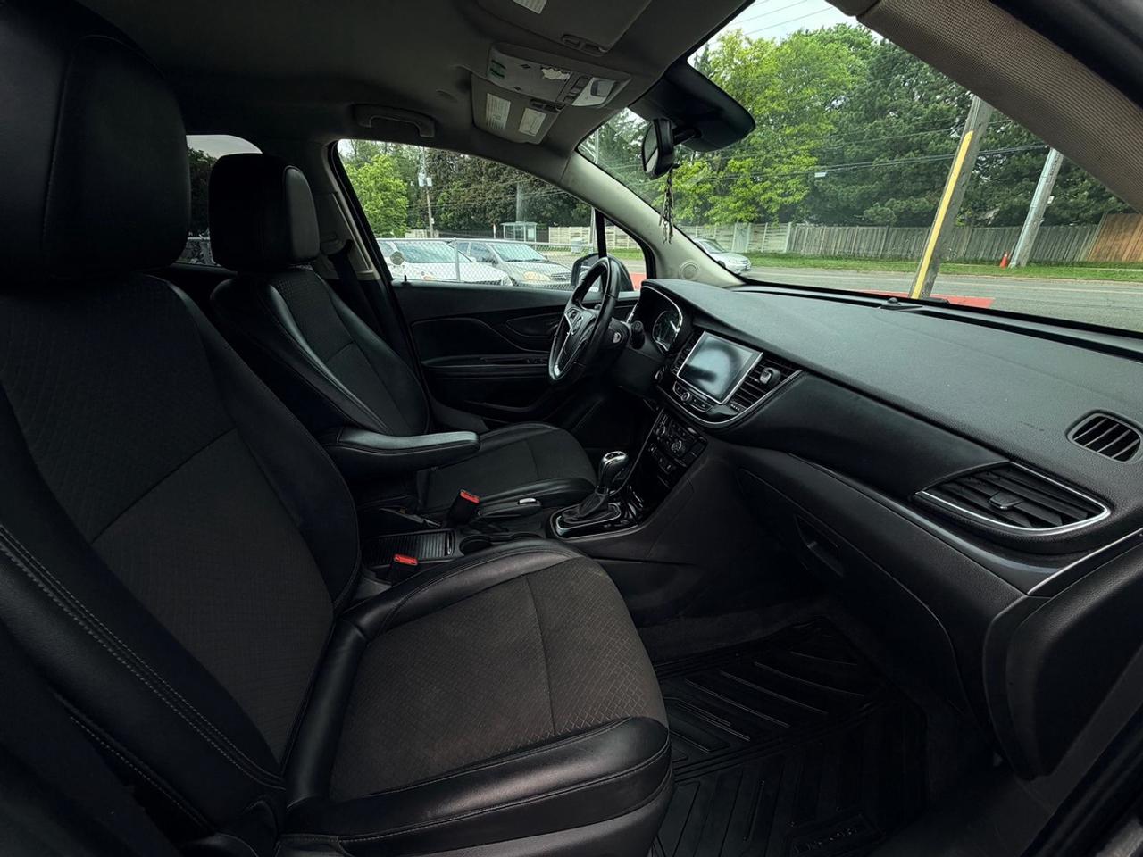 2019 Buick Encore Preferred Photo