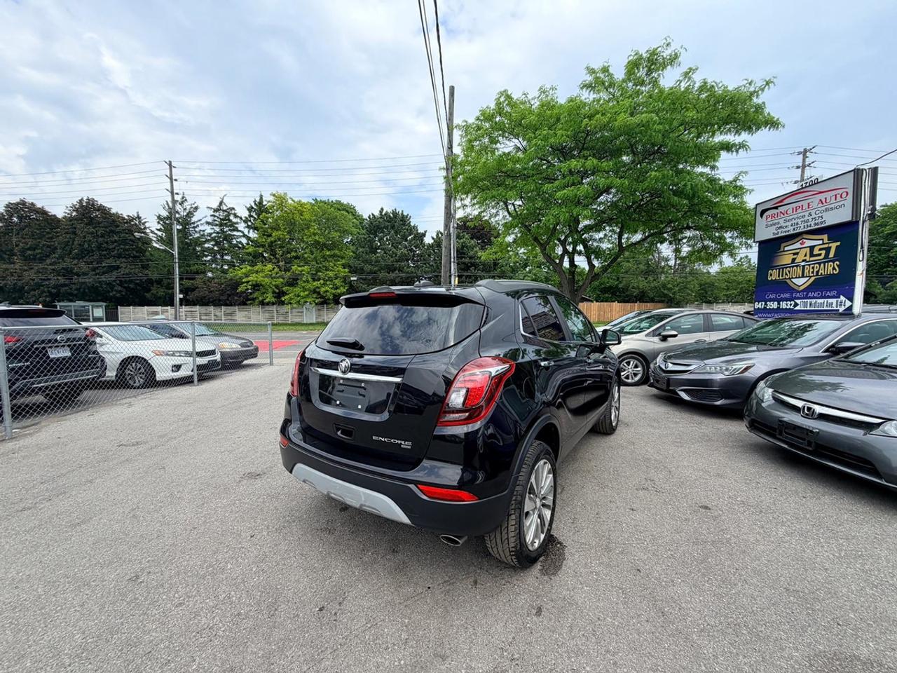 2019 Buick Encore Preferred Photo