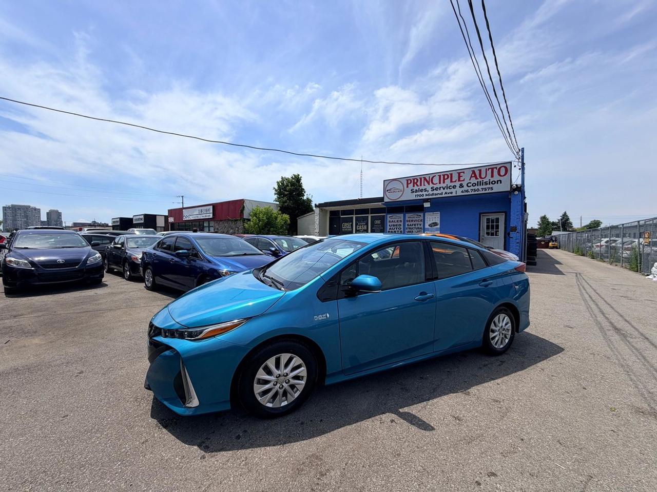 2020 Toyota Prius Prime Upgrade Photo5