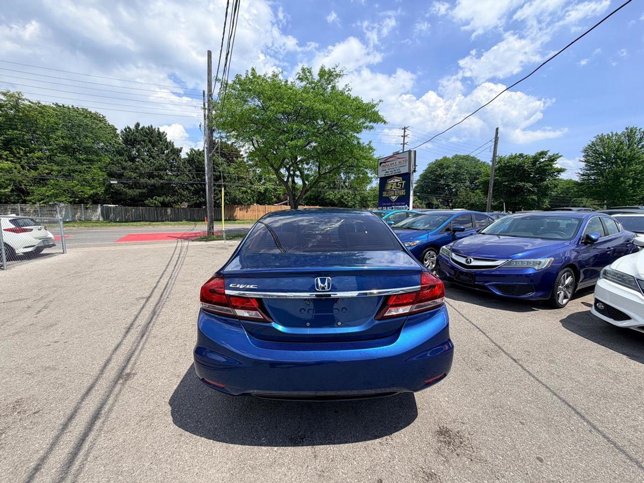 2015 Honda Civic LX Photo