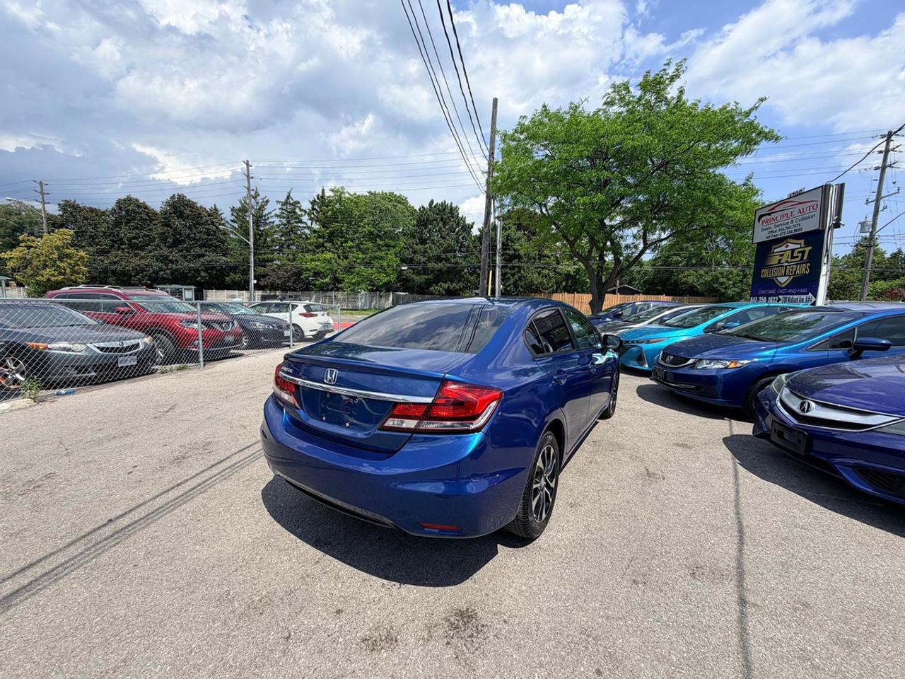 2015 Honda Civic LX Photo