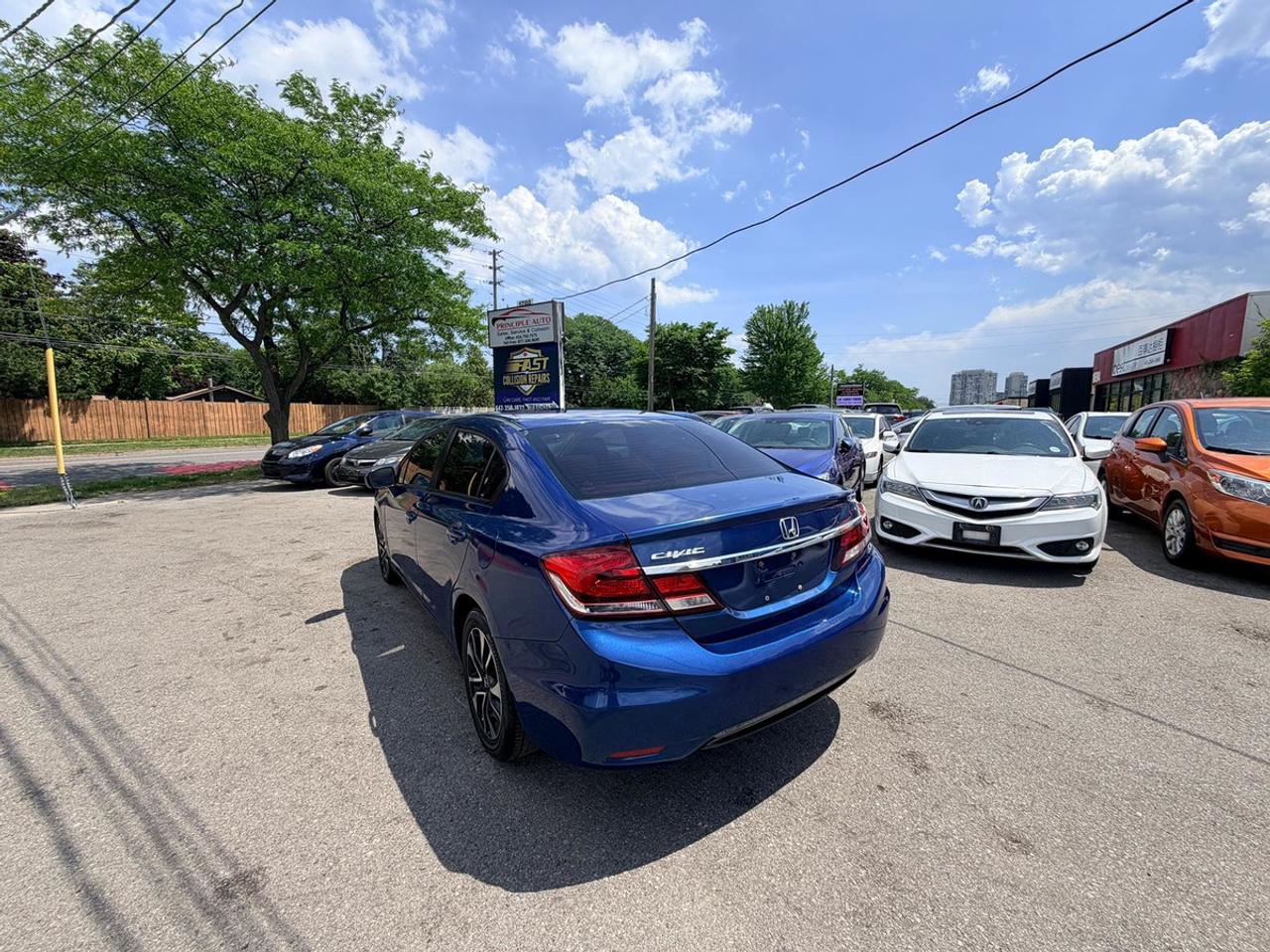 2015 Honda Civic LX Photo