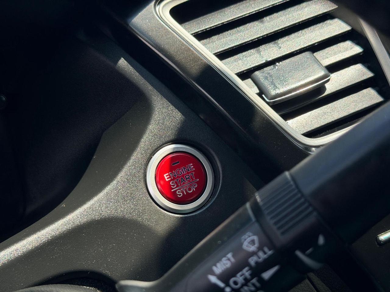 2015 Honda Civic LX Photo